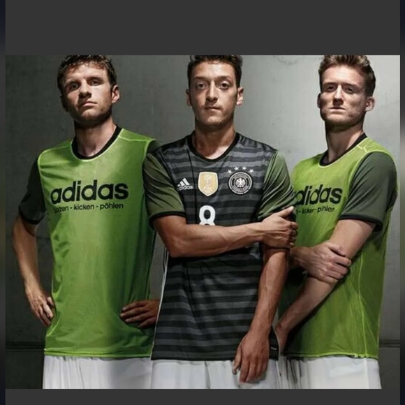 Adidas Germany team reversible soccer jersey - Picture 9 of 10